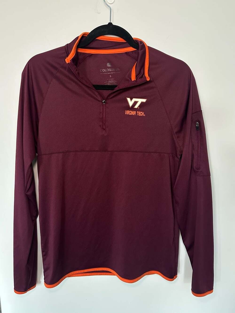 Colosseum Athletics Men's Virginia Tech Hokies 1/4 Zip Pullover